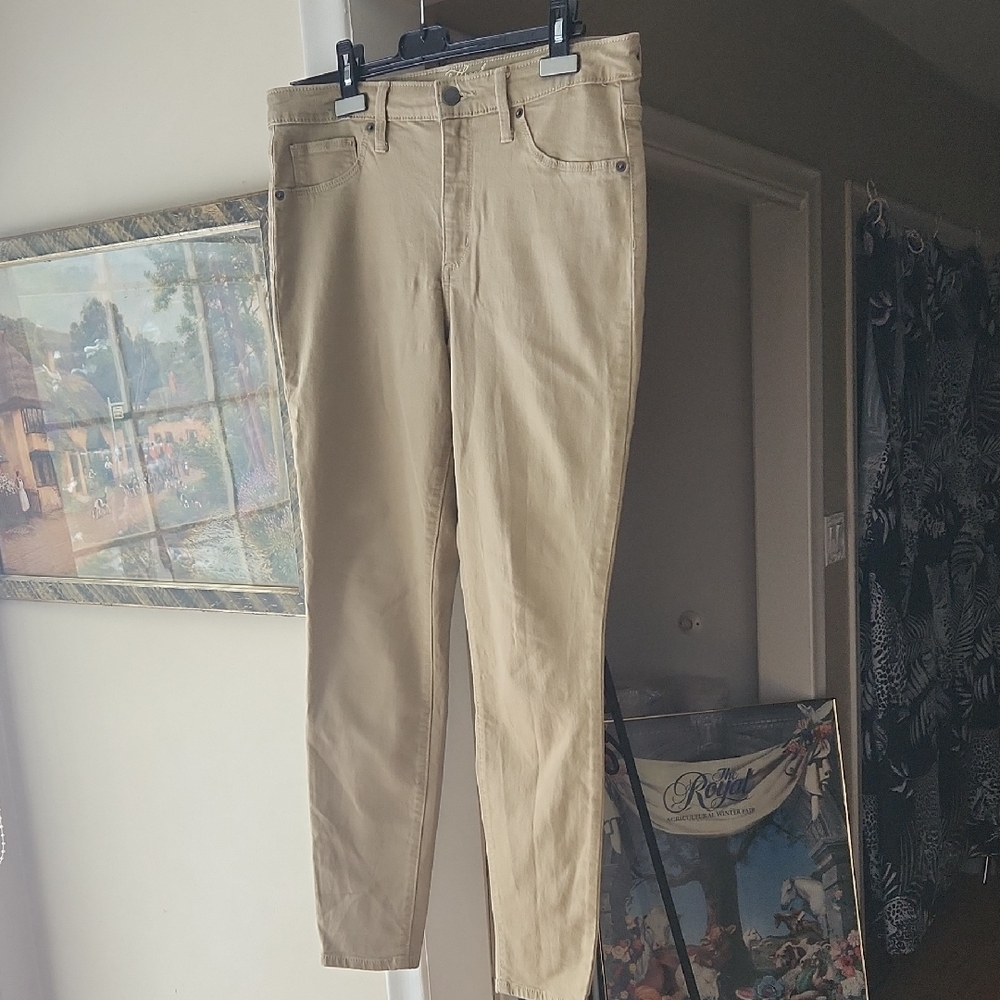 N18 Jeggings/hirise Pants stretchy khaki coloured Sz 10/ 30 by Universal Thread